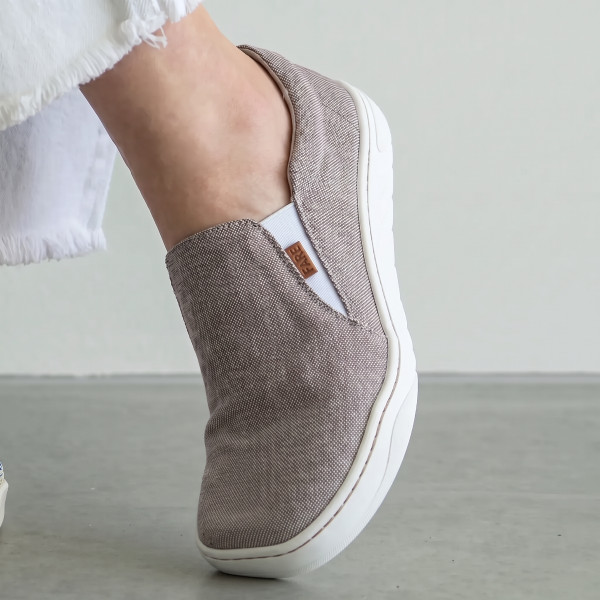 FARE MID-WIDE SLIP-ON tenisky béžové