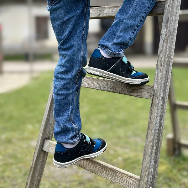 FARE KLASIK VENTO – wasserdichte Kinderschuhe für das ganze Jahr, schwarz