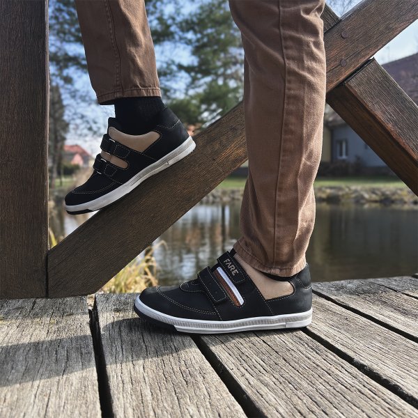 Kid's all-year waterproof shoes