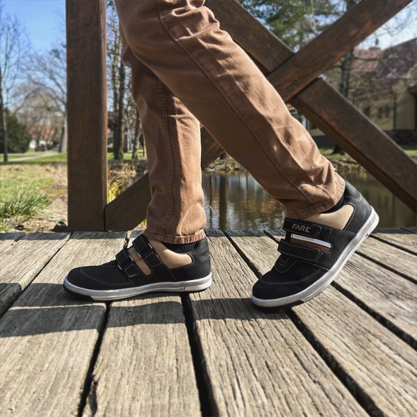 Kid's all-year waterproof shoes