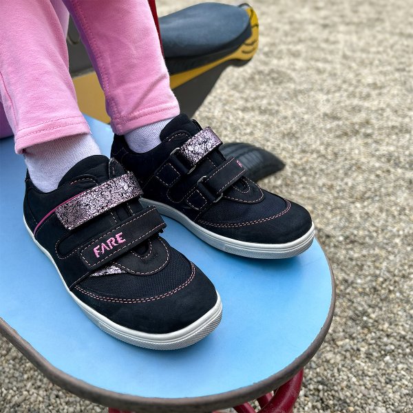 FARE KLASIK VENTO – wasserdichte Kinderschuhe für das ganze Jahr, schwarz
