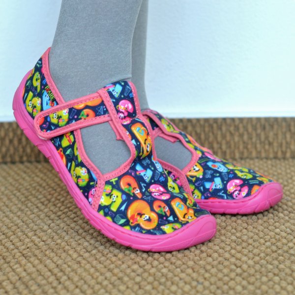 FARE BARE home and slipper shoes pink