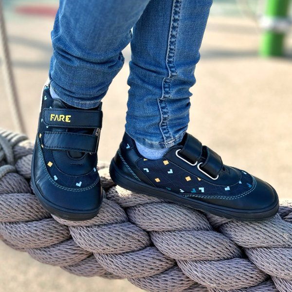 FARE MID-WIDE TRAILERKY dětské celoroční nepromokavé boty černé